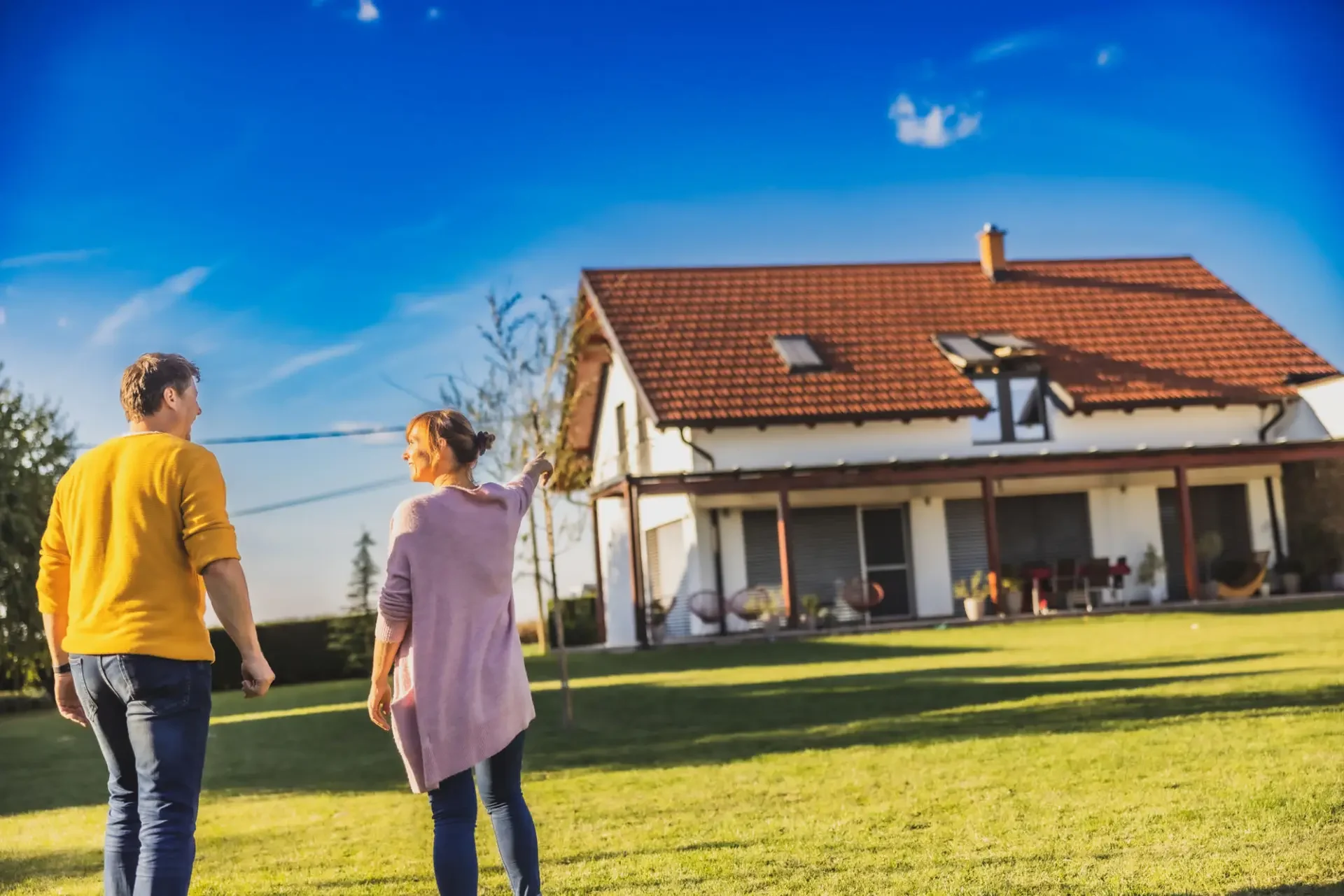 Mortgage and home financing lifestyle image