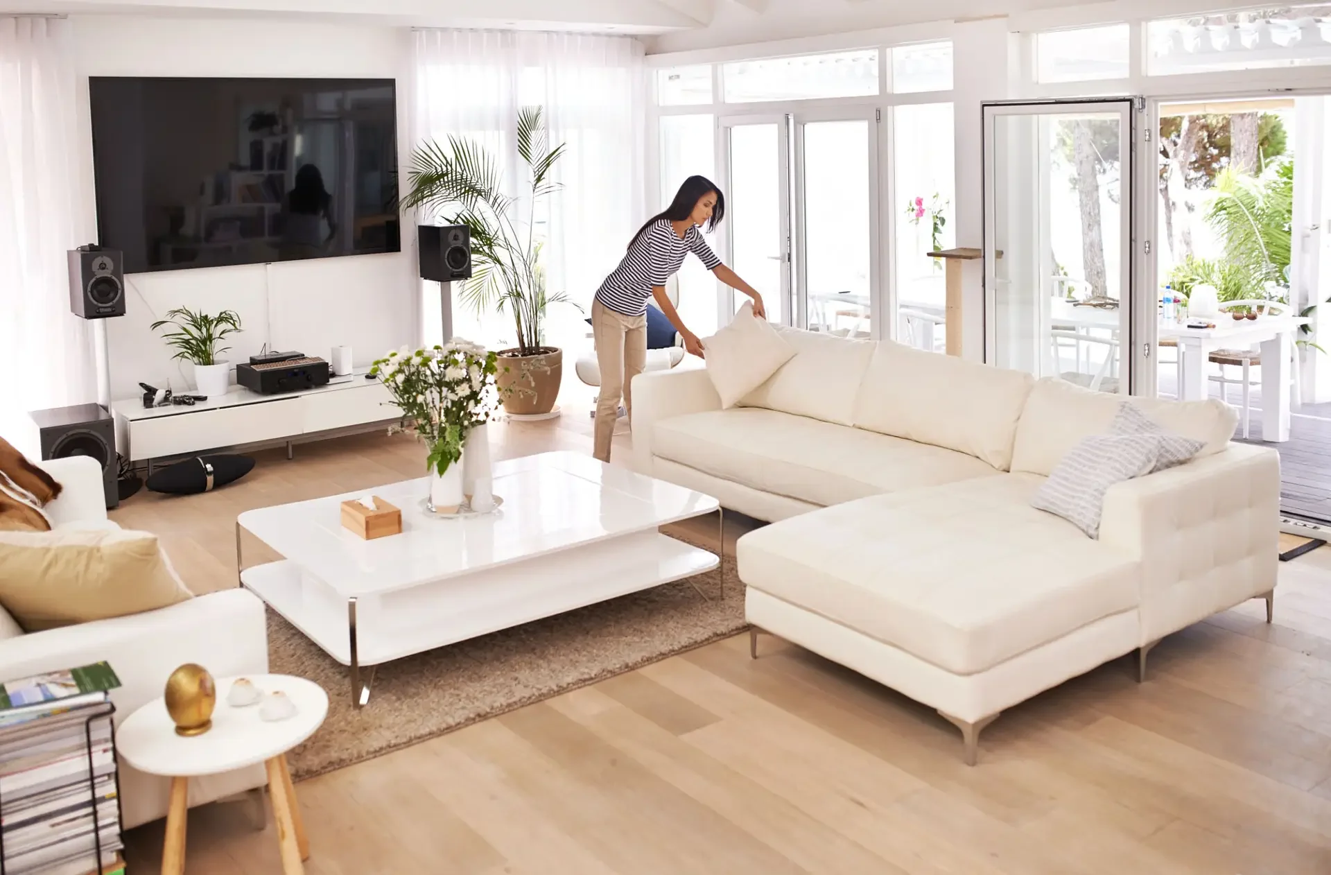 Mortgage and home financing lifestyle image